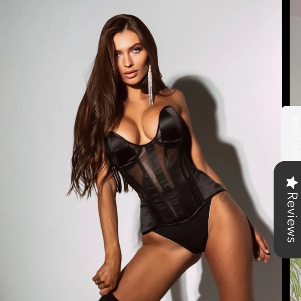 NWT Perfect Corset Muse Corset Black Size Small